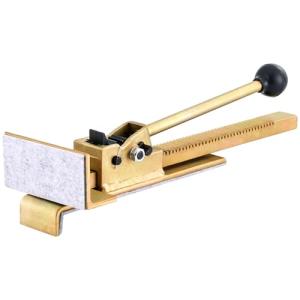 FLKQC Flooring Jack with Protective Pad, Professional Hardwood & Laminate Floor Positioning Tool, Scratch-Resistant, Wall & Floor Friendly, Easy Ratcheting for Straightening & Installing Floors