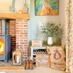 Ecoblaze Kiln-Dried Hardwood Firewood Logs 50L - Eco Fuel Ready to Burn for Wood Burners, Pizza Oven, Open Fires, Fire Pits, Campfires & More | Dried Under 20% | Sturdy Hessian Sacks