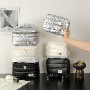 Puffer Makeup Bag Travel Organizer, Lightweight Cosmetic Storage Bag with Zipper, Portable Toiletry Bag for Women