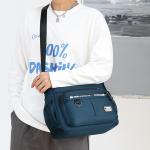 Men's business single-shoulder bag, suitable for business trips and work, made of nylon material, with a single shoulder strap.