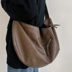 Stylish Dumpling Shaped PU Crossbody Bag for Men, Suitable for Casual Outings and Large Capacity Needs