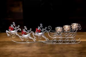 Reindeer Candle Holders Set for Christmas Decor
