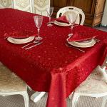 Christmas Stars Tablecloth and Napkins - Red (59x78)