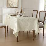 Romanstile Cream Christmas Damask Tablecloth 140x200 cm (55x79 inch),Water-Repellent & Wipe Clean,Floral (Rectangular)
