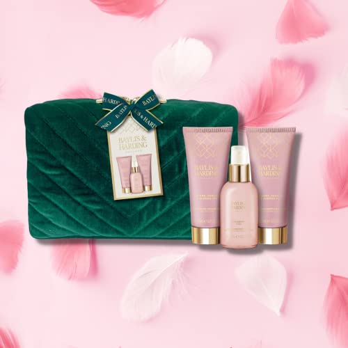 Baylis & Harding Vegan Friendly Deluxe Cosmetic Set