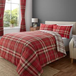 Catherine Lansfield Kelso Easy Care Double Duvet Set Red