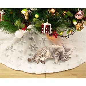 Rustic White Fur Christmas Tree Skirt - 36 Inches