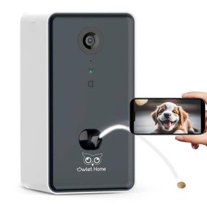 1080p Pet Camera with Treat Dispenser and Tossing