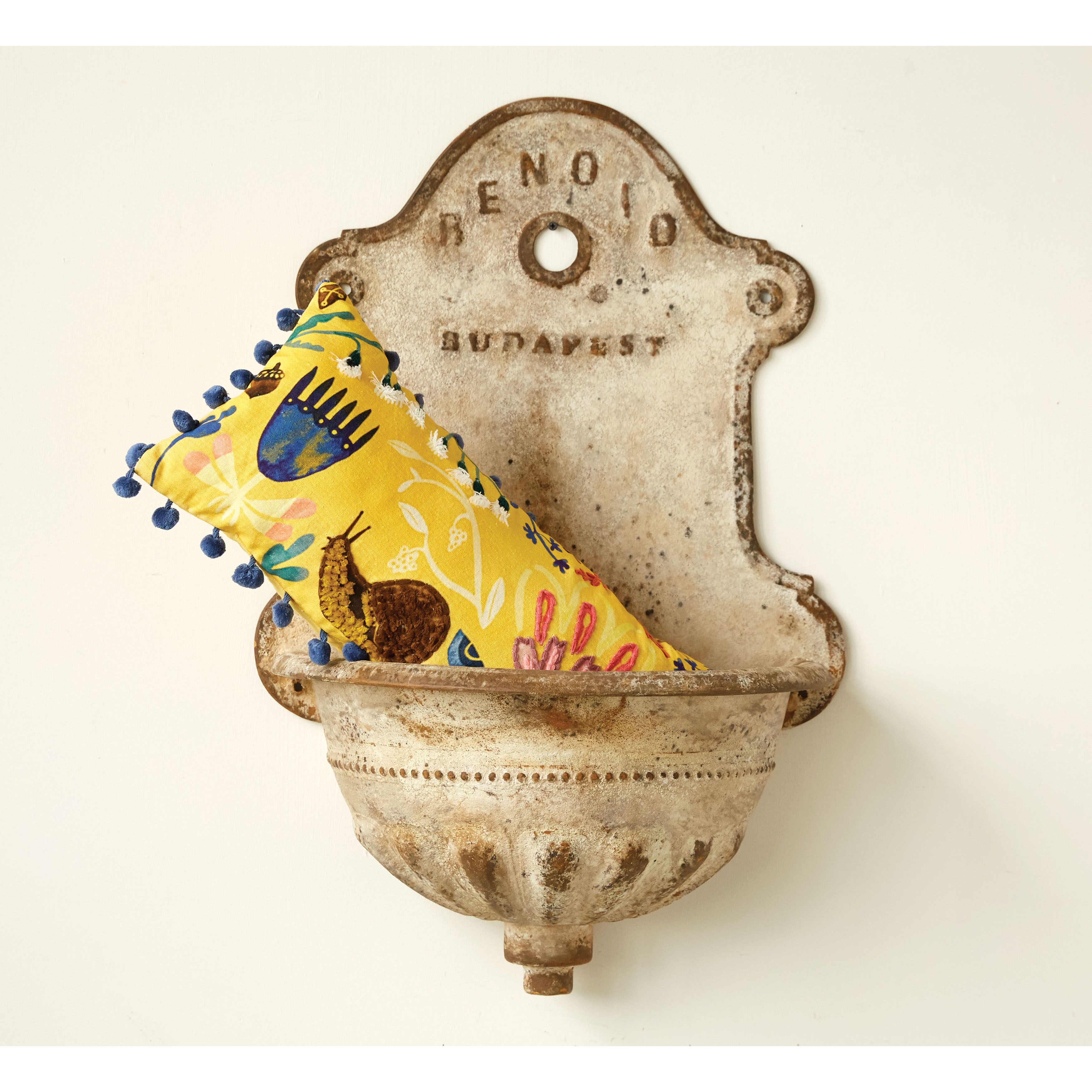 Vintage Metal Wall Water Fountain with Distressed Finish