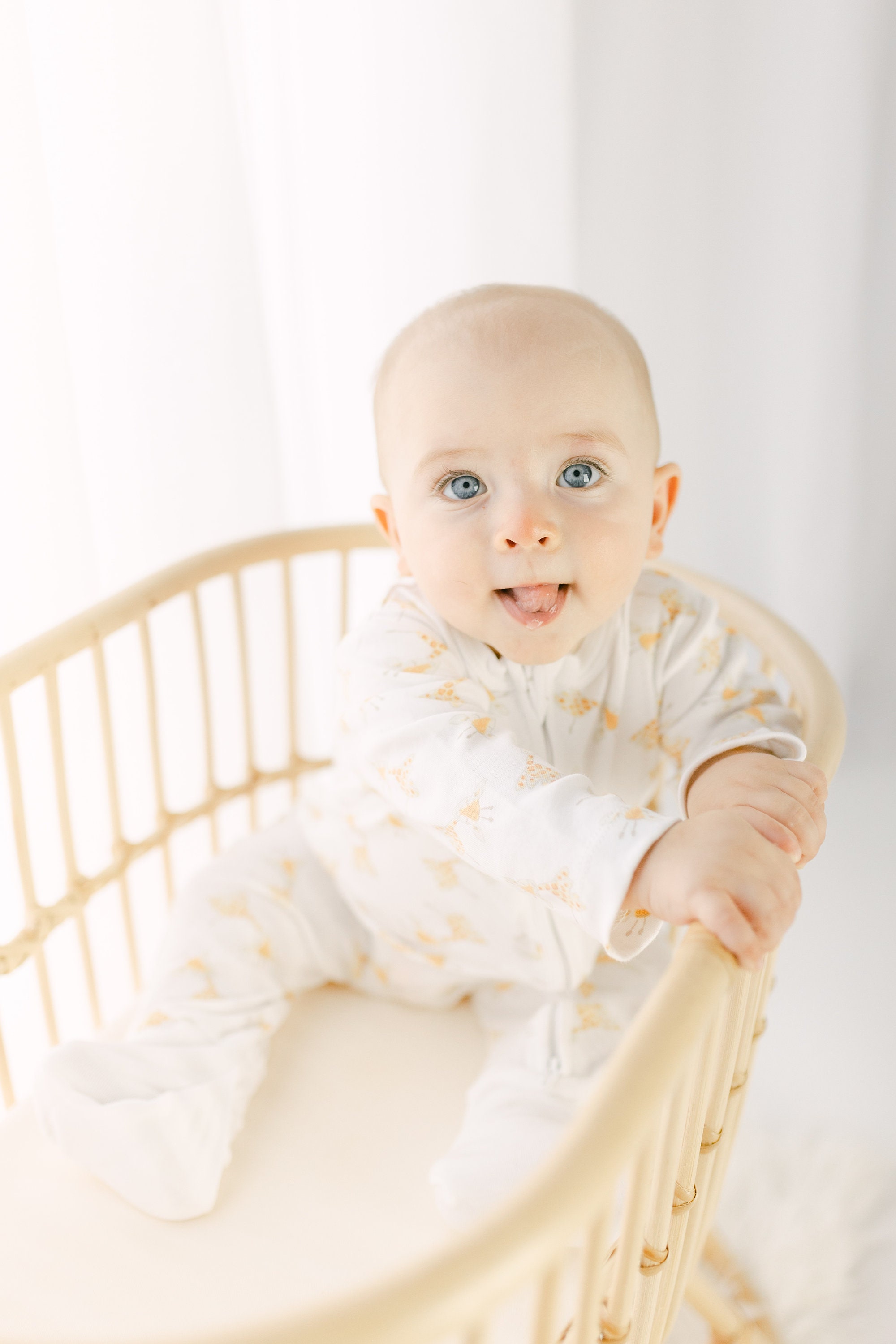 Organic Giraffe Baby Pajamas for Newborns to 18m