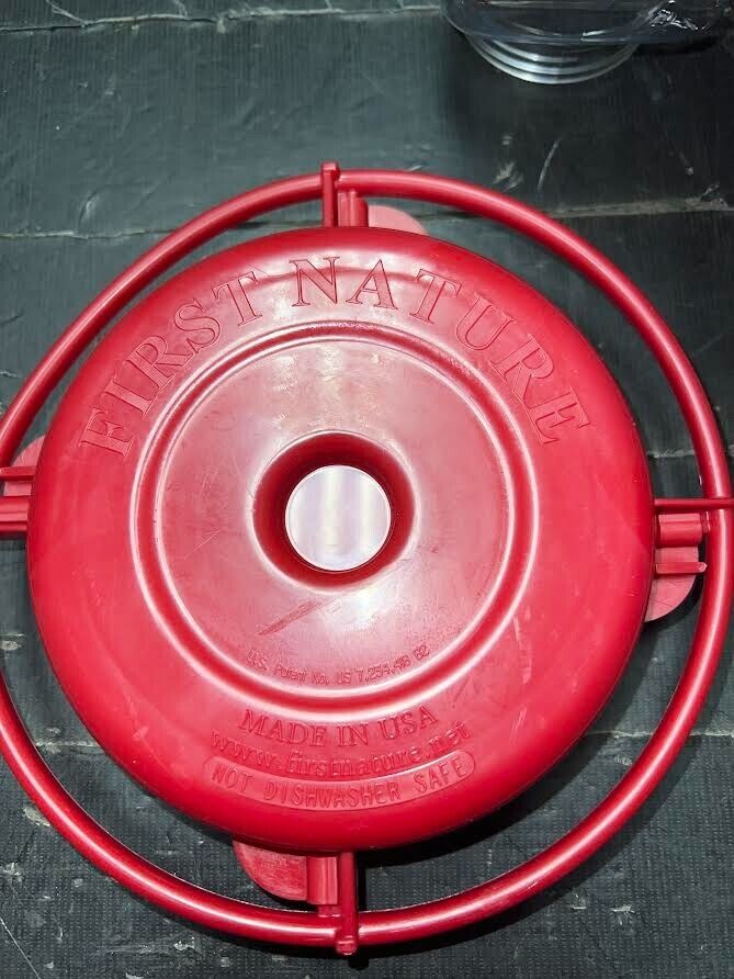 First Nature 32 oz Hummingbird Feeder, Easy Clean