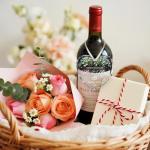 Personalized Wedding Gifts for New Couples 2026