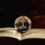 3D Laser Engraved Bible Crystal Ball Decoration