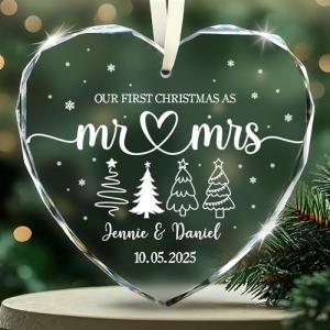 Fastpeace Personalized Mr & Mrs Glass Ornament 2026 – First Christmas Married Gift for Couple – Custom Wedding Ornament with Name & Date – Crystal Keepsake for Newlyweds
