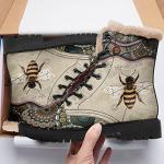 coolcustomize Personalized Christmas Boots, Custom Santa Claus Print Winter Snow Boots Print Fur Lined Lace up Women's Bee Boots Comfortable Winter Shoes Custom Xmas Gift