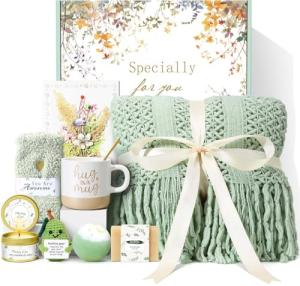 Thoughtful Gift Baskets for Moms and Friends