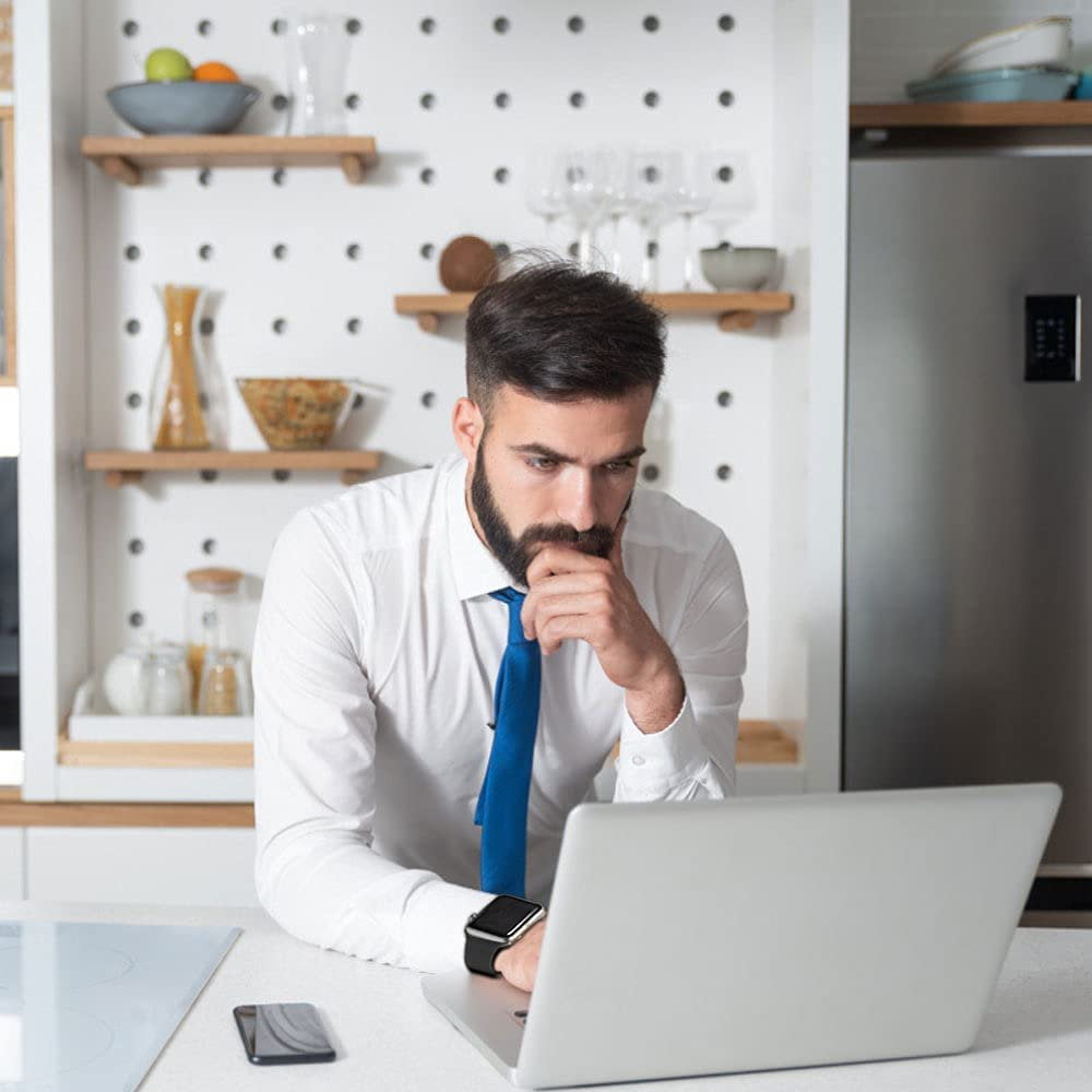 Vesna Fitness Tracker with Distance and Calorie Monitor