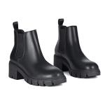 Chic Women's Black Chelsea Boots with Thick Sole