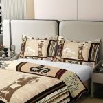 Lotus Duvet Cover Set for King Beds