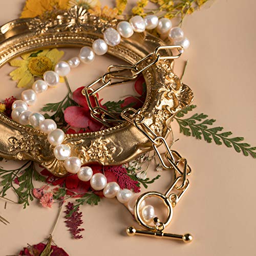 Chunky Pearl Necklace with Gold Chain Charm