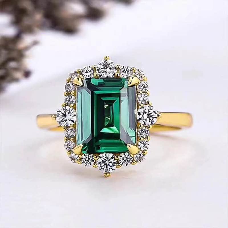 Shiny Emerald Square Cubic Zirconia Silver Ring