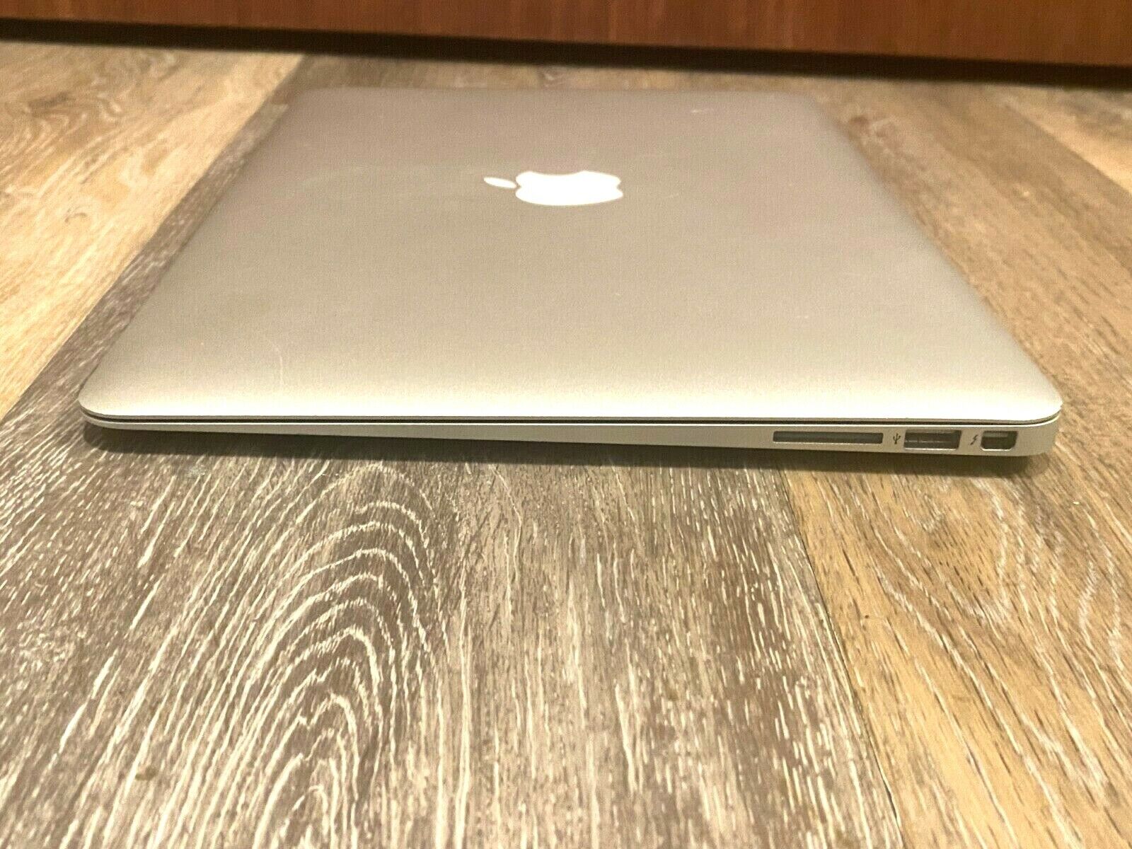 13" MacBook Air 512GB SSD 8GB i7 Turbo