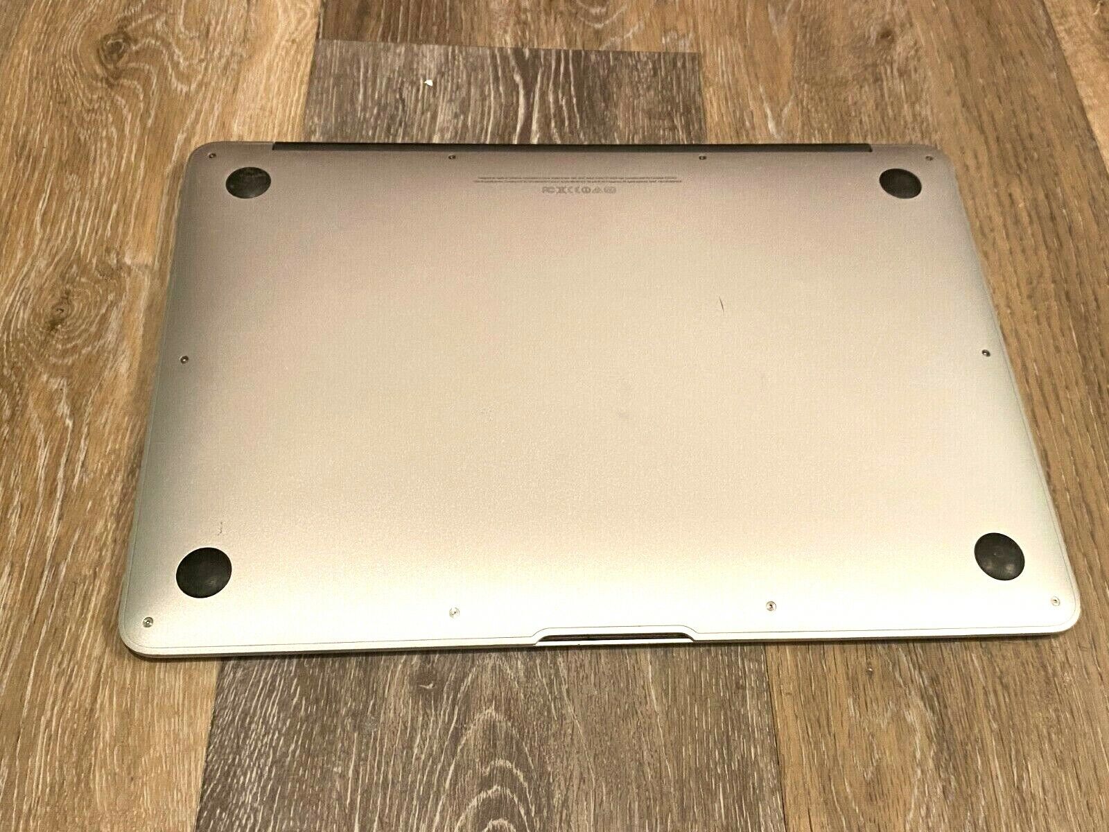 13" MacBook Air 512GB SSD 8GB i7 Turbo