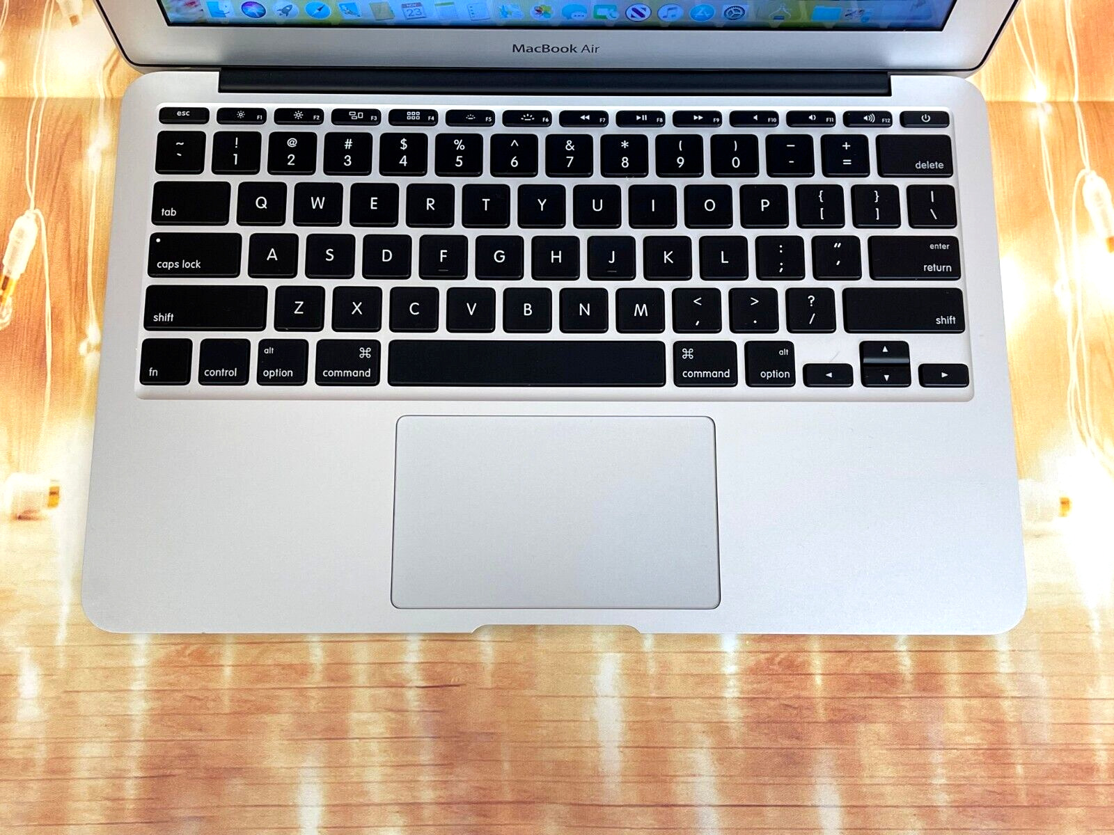 Apple MacBook Air 11" | i5, 4GB RAM, 128GB SSD