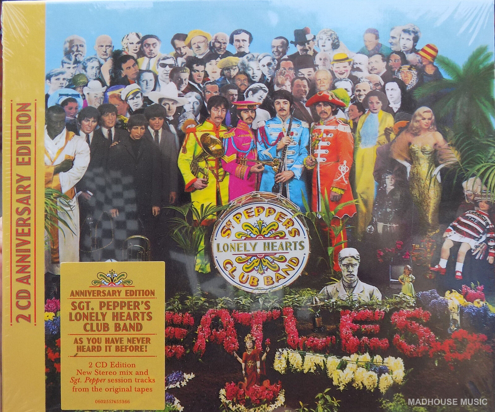 Sgt. Pepper's Lonely Hearts Club Band [Deluxe 2 CD] from Capitol