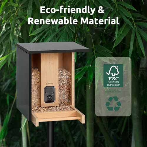 Smart Bird Feeder Camera with Solar Power