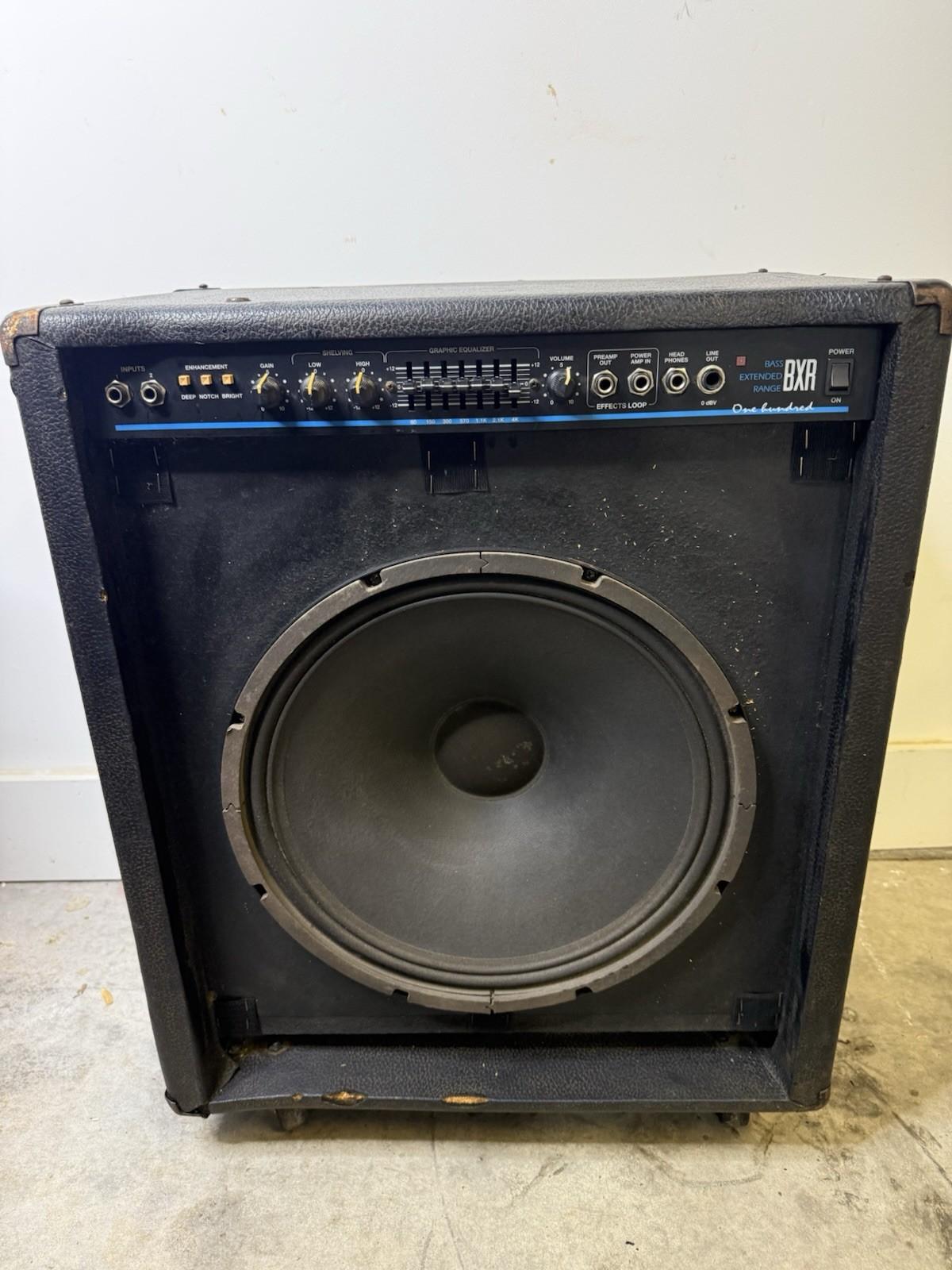 Fender BXR 100 Bass Amp | 90s Vintage Sound