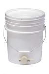 5-Gallon Plastic Bucket for Beekeeping Needs