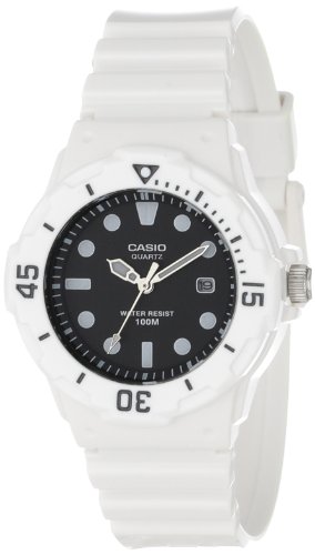 Casio Women's LRW200H-1EVCF "Dive Series" Dive Watch