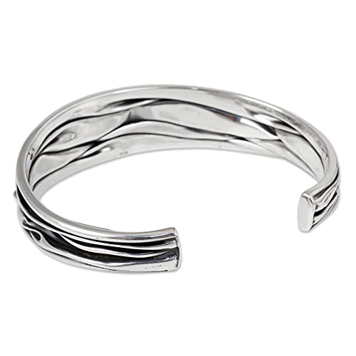 Thailand Hill Tribe 'Narrow River' Sterling Silver Cuff