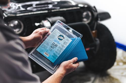 Rag Co. Clay Decon Mitt - Boost Wax & Gloss