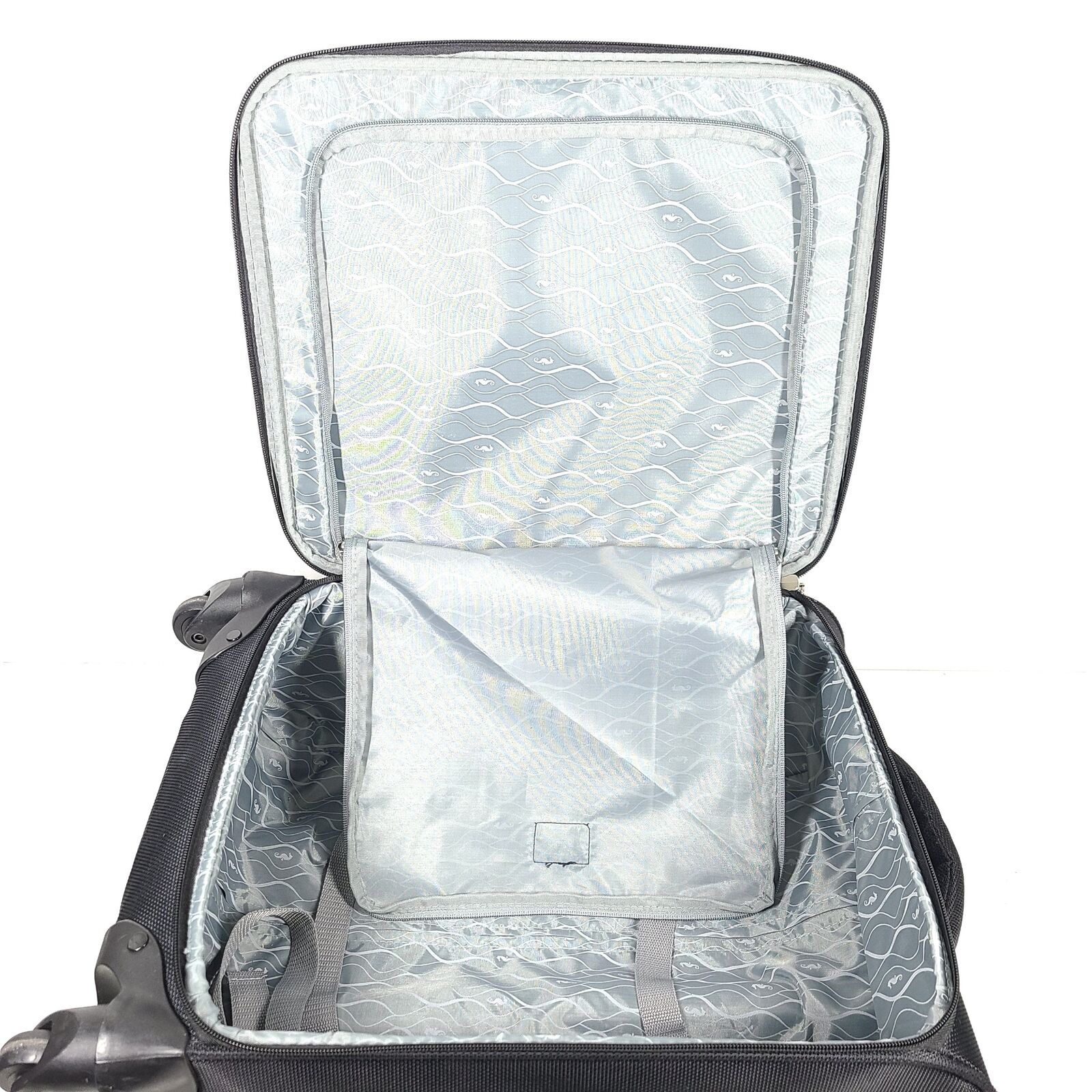 Black Atlantic 20" Soft Shell Spinner Carry-On