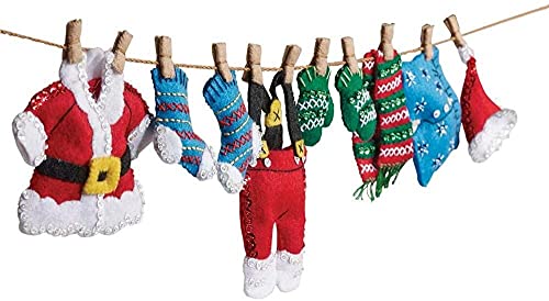 Bucilla Santa's Laundry Garland Felt Applique Kit-27"X5"
