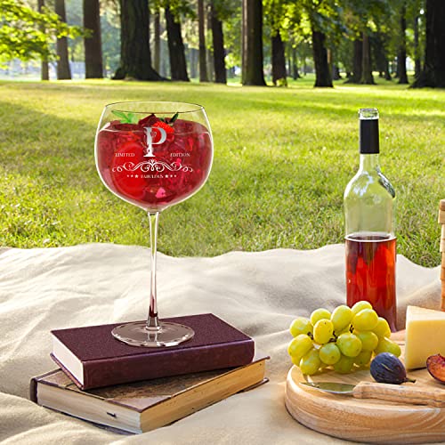 Gifts for Women Birthday, Unique Personalised Gin Glass Gifts for Women, 730ml Large Initial Gin Balloon Glass Cocktail Glass Gifts for Her, Christmas Gifts for Women, Mum, Friend, Sister (Letter P)