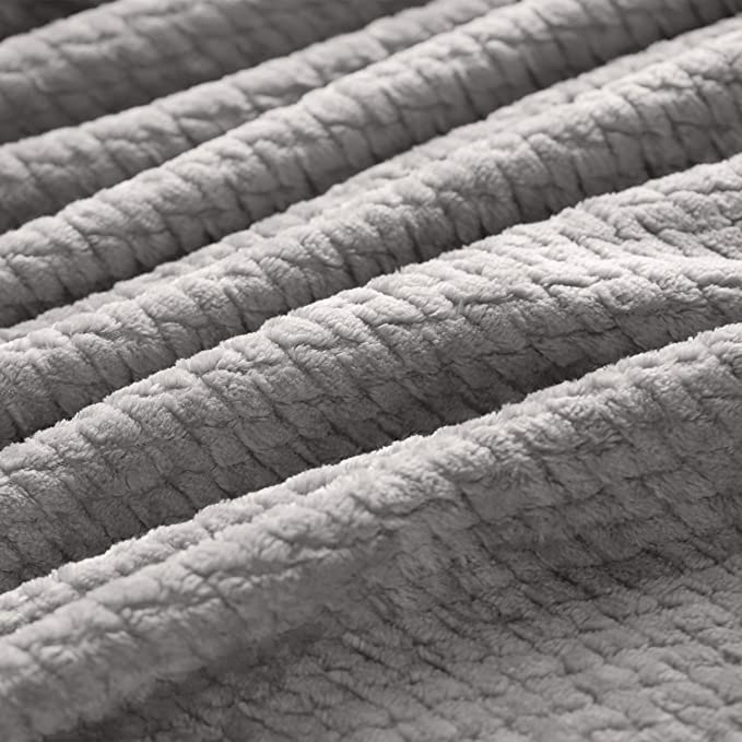 Style Spot Popcorn Throws Cuddly Cosy Soft Warm Fleece Blanket For Couch Sofa & Bed 2 Seater Sofa Cover 3 Seater Sofa Throw Large Luxury Throws Double & King Size (Silver, Double: 150 X 200)