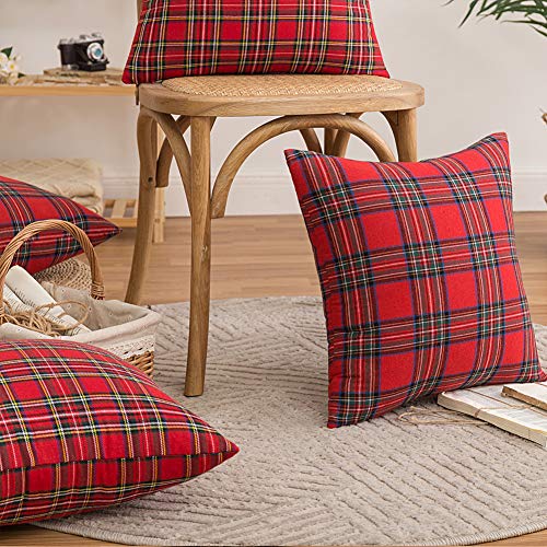 Set of 2 Scottish Tartan Cushion Covers,RedTartan Check Cushions, Classic and Durable, Soft and Comfortable, Can Be Used in The Living Room Sofa, Become a Home Christmas Darling, 45 * 45cm