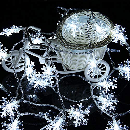 LED String Lights Christmas Snowflake Lights Battery Operated Waterproof 20ft, 40 LED Lights for Bedroom, Corridor, Patio, Garden, Yard, Photo Frame (White)