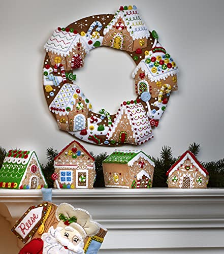 Bucilla Felt Wreath KIT GINGERBREA, Gingerbread Christmas