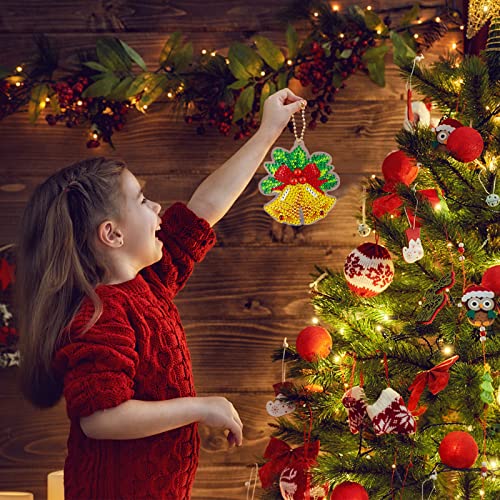 DIY Christmas Diamond Painting Kits, Diamond Art Hanging Pendant, 5D Mosaic Crystal Christmas Wreath ​with Bell Keychain for Christmas DIY Door Wall Decoration