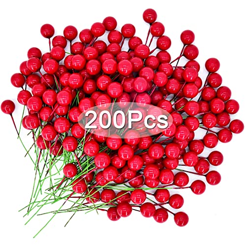 ENTHUR 200Pcs Christmas Holly Berries Artificial Berries for Christmas Wreath Decorations Wreath Making Supplies Christmas Tree Xmas Wreath Decorations