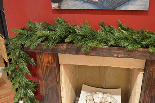 CHRISTMAS KATESON FIR GREEN GARLAND