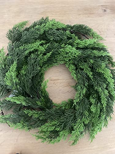 Faux Cedar Garland - 180CM / 6FT - rustic Christmas decor - Christmas garland - Greenery - table decor