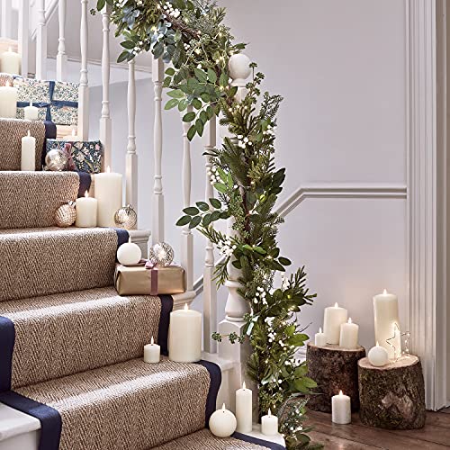 Lights4fun 2m Artificial Oversized Christmas Garland White Berry Detail Mixes Foliage Indoor Use