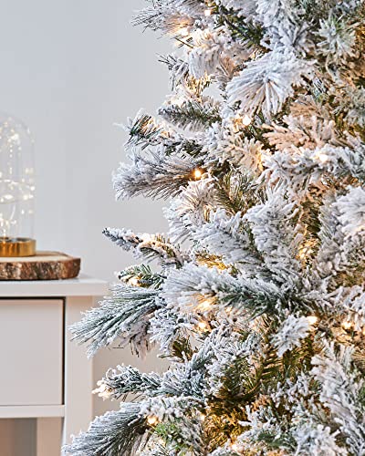 Christmas Tree, 7ft, Snow Flocked, 400 LED Lights