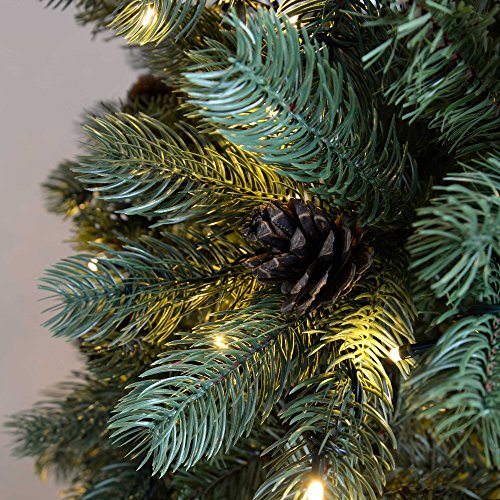 Pre-Lit Craford Christmas Tree with Pinecones & 500 Warm LED Lights