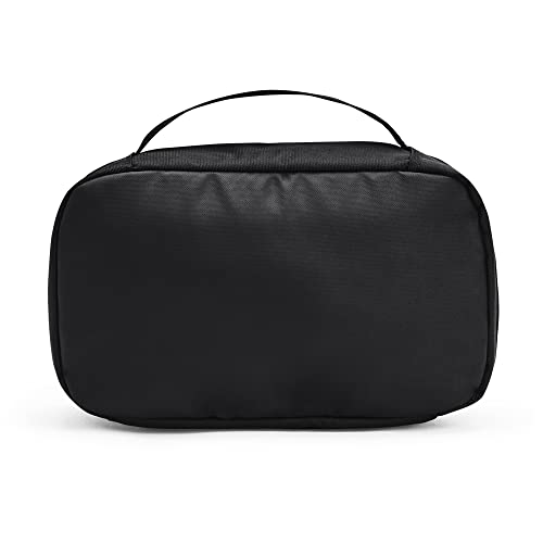 Under Armour Contain Travel Kit in Black/Silver